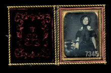 Load image into Gallery viewer, Beautiful Woman 1/9 Daguerreotype Tinted 1850s