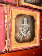 Load image into Gallery viewer, Lot 1840s Daguerreotype Photos Father & Two Daughters