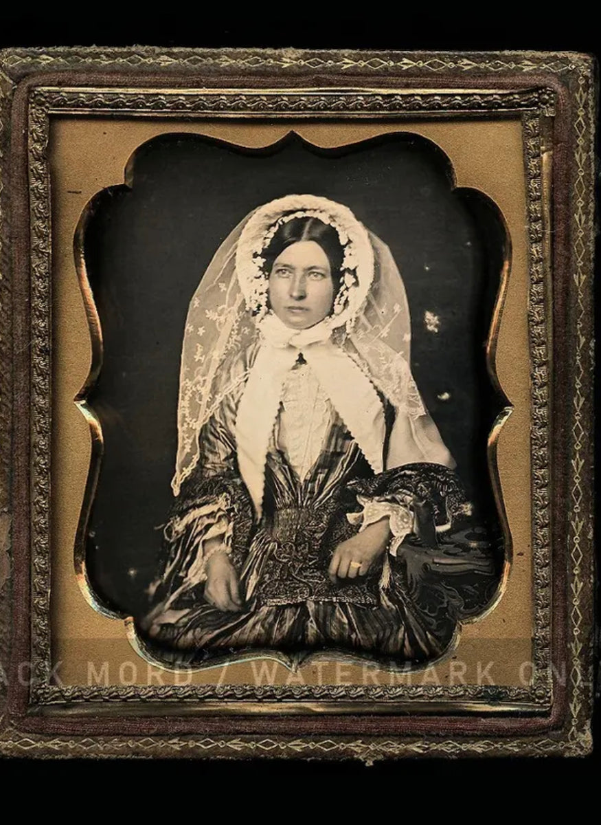 Ghostly Woman, 1/6 hotsell Plate Daguerreotype Portrait, c. 1850s