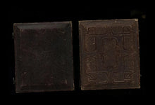 Load image into Gallery viewer, 1840s daguerreotype Photo smiling woman long Curls In hair Leather Case Antique
