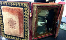 Load image into Gallery viewer, DASHING MAN WITH GOATEE 1/6 PLATE DAGUERREOTYPE PHOTO VELVET BOOK CSSE POET TYPE