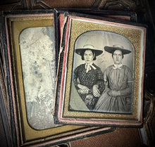 Load image into Gallery viewer, 1840s Daguerreotype Lot Richmond Virginia Girls Outdoor House Scene 1800s Photo
