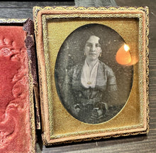 Load image into Gallery viewer, 1/6 Daguerreotype Photo Pretty Victorian Woman Gold Jewelry Lock f Memorial Hair