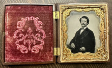 Load image into Gallery viewer, Tintype Photo California Man Rare WASHINGTON MEDALLION Case Civil War Tax Stamp