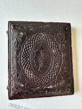 Load image into Gallery viewer, 1/6 Daguerreotype Beautiful Woman ID'd Pennsylvania Photographer P. HUNT
