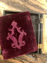 Load image into Gallery viewer, Daguerreotype of a Man in Union Case, 1850s