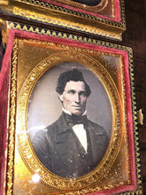 Load image into Gallery viewer, Lot of Two 1/6 Daguerreotype Photo the Same Man / MOP Cases 1850s Antique