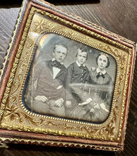 Load image into Gallery viewer, Nice! Florida or Georgia? Group Daguerreotype Photo Children Girl & Boys 1850s