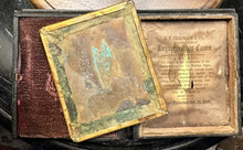 Load image into Gallery viewer, 1850s Sealed Daguerreotype Photo Handsome Man Union Case