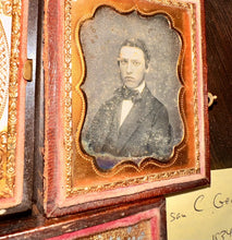 Load image into Gallery viewer, Lot of Antique Photo inc ID'd New Hampshire Girl 1840s Daguerreotype Union Case