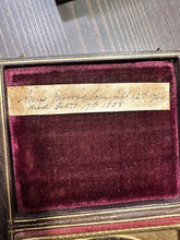 Load image into Gallery viewer, Daguerreotype Photo ID'd Quaker Woman Born 1700s Philadelphia Morris, Pancoast