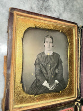 Load image into Gallery viewer, Lot Of 4 Daguerreotypes & Ambrotypes Shew Sealed Note ID’d Women 1850s