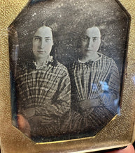 Load image into Gallery viewer, 6th Plate 1840s Daguerreotype Photo Two Pretty Women Sisters or Twins Old Seals