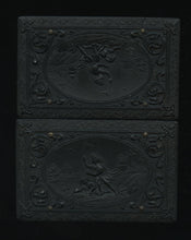 Load image into Gallery viewer, VERY RARE QUADRUPLE 1/16 CASE MAN WOMAN GIRLS DAGUERREOTYPES BUTTERFLY CATCHER