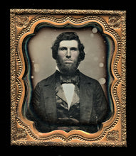 Load image into Gallery viewer, Sixth-Plate Daguerreotype 1850s - Handsome Man w Beard - Maine Lighthouse Keeper?