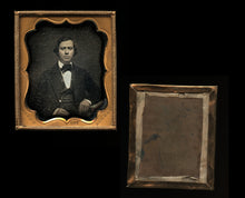 Load image into Gallery viewer, BOWERY NEW YORK PHOTOGRAPHER 1/6 SEALED DAGUERREOTYPE PHOTO OF A MAN