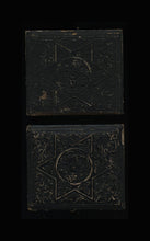 Load image into Gallery viewer, 1/6 Dag Southern Girls Friends or Sisters Holding Hands ~Name Scratched on Glass