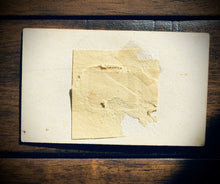 Load image into Gallery viewer, Rare Civil War Era CDV Tintype Photo / Tomb of President George Washington