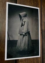 Load image into Gallery viewer, Under His Eye