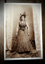 Load image into Gallery viewer, Harvest Queen