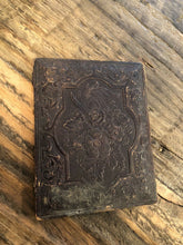 Load image into Gallery viewer, 1/4 Daguerreotype Photo Barefoot Child + Parents Sleeping Or Post mortem? 1800s