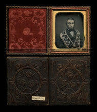 Load image into Gallery viewer, 1/6 Dags Wisconsin Hillyer Family Father & Daughter <> Gold Rush & Civil War Int