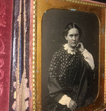 Load image into Gallery viewer, 1/4 daguerreotype pretty girl in checkered dress 1850s - sealed - texas estate
