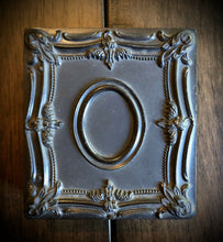 Load image into Gallery viewer, Empty Union / Thermoplastic Case For 1/6 Photos, 1850s
