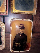 Load image into Gallery viewer, Lot of Antique Photos Ambrotypes Tintypes Daguerreotypes