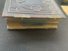 Load image into Gallery viewer, Album with CDV Photos & Civil War Soldier