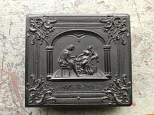 Load image into Gallery viewer, Chess Players - Empty 1850s Thermoplastic Case for 1/6 Photos