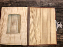 Load image into Gallery viewer, very nice velvet & wood grain gilt page victorian era album for photo storage