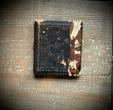 Load image into Gallery viewer, Cased Tintype Photo African American Man, 1860s - Antique 1800s