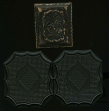 Load image into Gallery viewer, Daguerreotype & Ambrotype of Same Man / Union Case 1850s