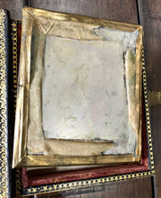 Load image into Gallery viewer, 1/6 Daguerreotype Handsome Man Holding Object - Massachusetts / MOP Case Collins