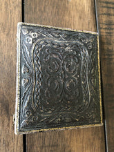 Load image into Gallery viewer, 1/6 Daguerreotype Man & His Wife in Mourning Dress