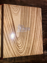 Load image into Gallery viewer, very nice velvet & wood grain gilt page victorian era album for photo storage