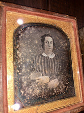 Load image into Gallery viewer, Small Lot 1840s Daguerreotype & 1850s Ambrotype of Women, Probably Boston Area