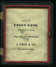 Load image into Gallery viewer, 1/9 Tintype Civil War Soldier in Patriotic Union Case