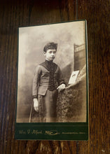 Load image into Gallery viewer, TWO Sad Girls Holding Photos Of Siblings - Memorial / Mourning Int - PIP