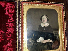 Load image into Gallery viewer, 1/6 1850s Daguerreotype Pretty Woman Sitting Serenely On Sofa - New York Estate