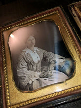 Load image into Gallery viewer, three 1/6 daguerreotypes of pretty women, one tinted