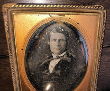 Load image into Gallery viewer, sealed 1/4 daguerreotype of a man, 1850s