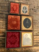 Load image into Gallery viewer, antique photo lot daguerreotype & tintypes of women