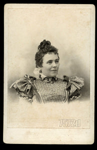Woman from DEADWOOD South Dakota 1890s Cabinet Card