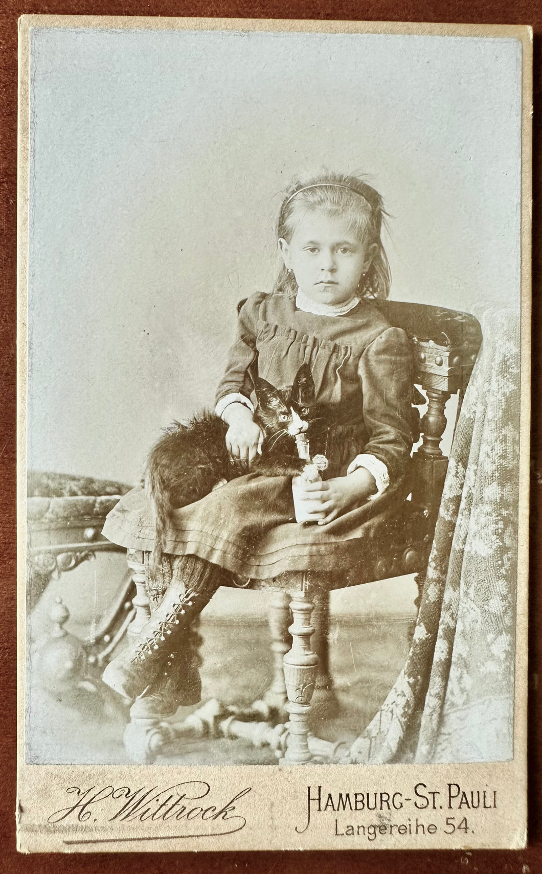 Little Girl Feeding Kitten from Milk Bottle 1890s CDV Photo