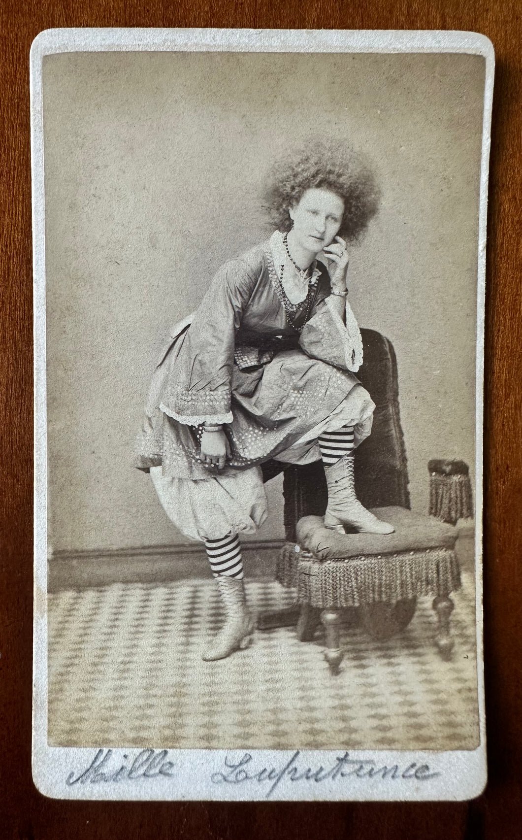 Excellent ID'd Sideshow Lady 1860s CDV Photo Rare Pose