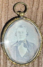 Load image into Gallery viewer, Gold 1840s Daguerreotype Pendant with Hair - Possible Mourning Photo
