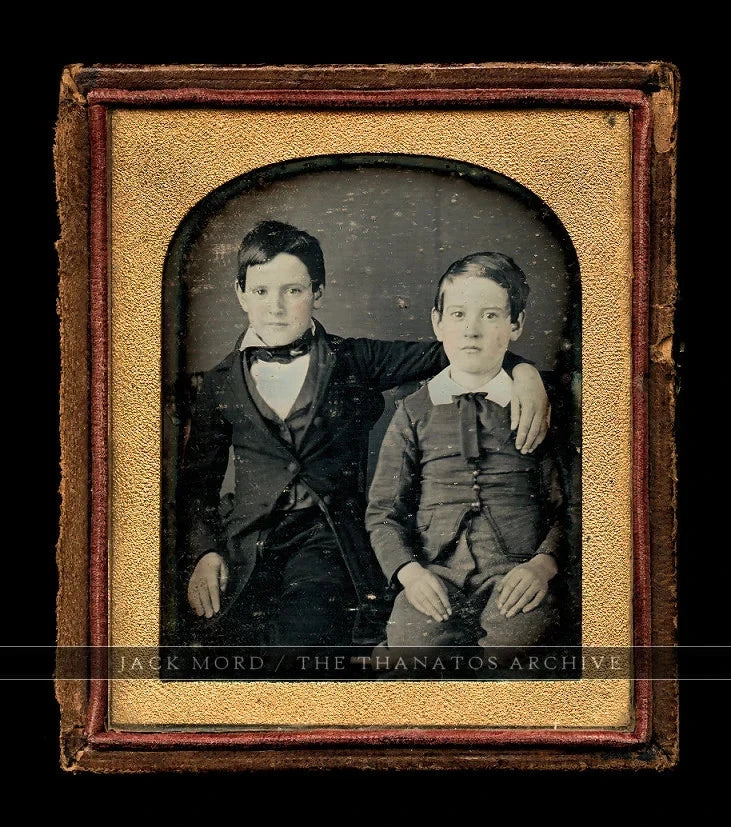 1840s Daguerreotype Little Boys / Brothers Affectionate Pose / Sealed Photo