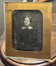 Load image into Gallery viewer, Half Plate Daguerreotype ID&#39;d Rhode Island Girl LOUISA ALMY 1850s
